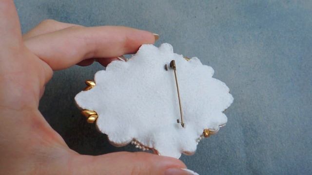 Сутажная брошь "Барыня" смотреть онлайн