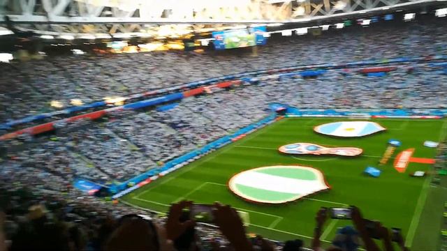 Болельщики Аргентины поют гимн перед матчем Аргентина-Нигерия 26.06.2018 (Argentina-Nigeria) смотреть онлайн