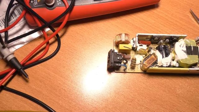 Распаковка и проверка. Переходник питания IEC-320-C14 To IEC-320-C5 (для зарядки ноутбуков)