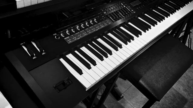 Roland RD2000 V Piano Bold Beauty смотреть онлайн