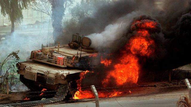 США потерпят поражение в войне на два фронта. О чем говорили американские эксперты в 2021 году смотреть онлайн