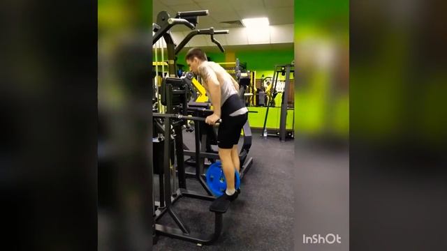 Комплекс упражнений для спины и трицепса