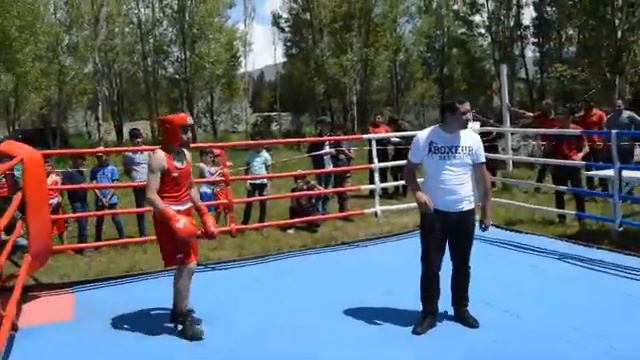 Турнир по боксу кубок Чамбарака финал 52кг Валодя Геворгян (Мартуни)-Юри Акобян (Севан) смотреть онлайн