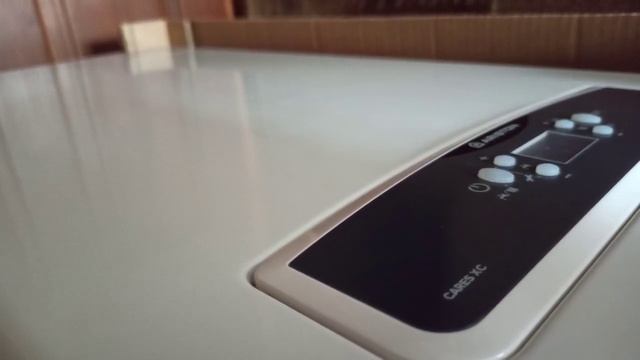 Распаковка — Газовый котел Ariston Cares XC 24 FF NG смотреть онлайн
