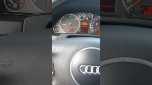 гудит ГУР при повороте руля на холостых Audi A6 C5