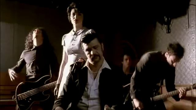 Black Strobe - I'm A Man смотреть онлайн