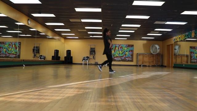 Party Favors | Tinashe | Choreography | Angel Gibbs & Camren Bicondova смотреть онлайн