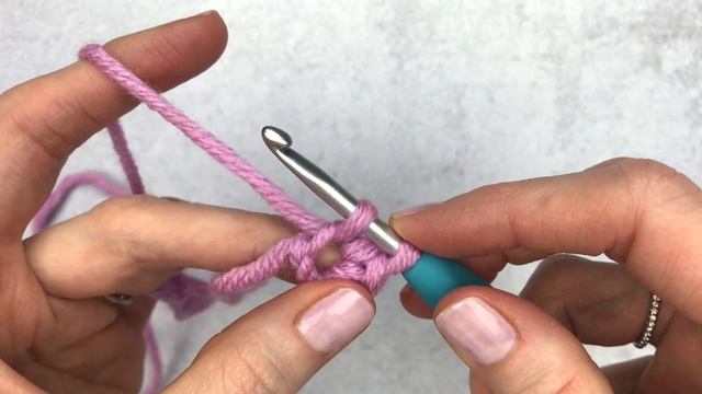 Easy Magic Circle Crochet Amigurumi Tutorial | How To Start A Magic Circle With Chain Stitches смотреть онлайн