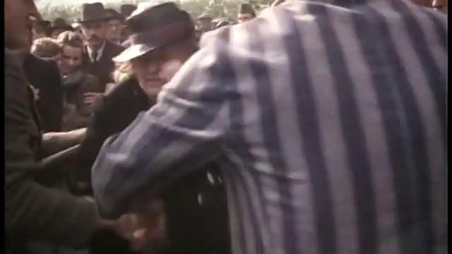 War and Remembrance gas chamber scene смотреть онлайн