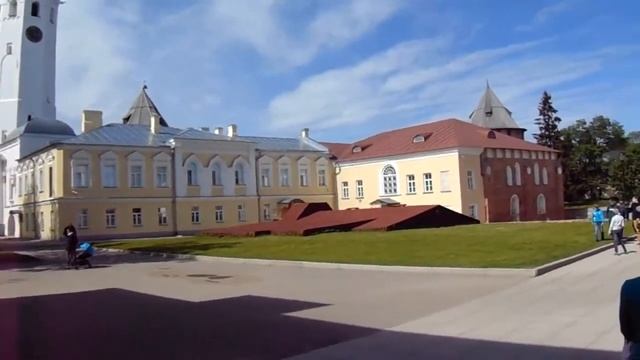 История РОССИИ. НОВГОРОДСКИЙ КРЕМЛЬ Russian history. NOVGOROD KREMLIN смотреть онлайн