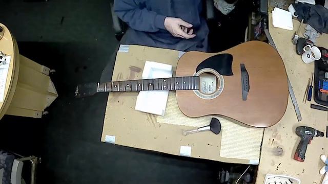 Restoration of a "Washburn"-guitar смотреть онлайн
