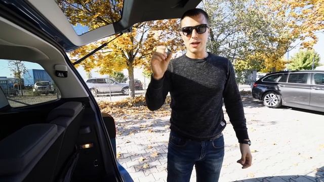 Семейный  VW TOURAN 2.0 DSG 7 Мест ///  Поедет в Молдову