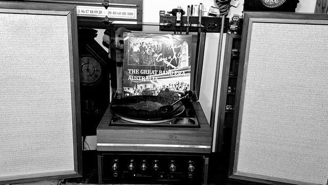 Pennies From Heaven. Frank Coughlan and His Dixielanders. Vintage Vinyl LP Record. Plessey Speakers смотреть онлайн