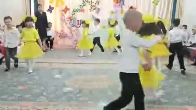 танец "оддеса" старшая группа смотреть онлайн