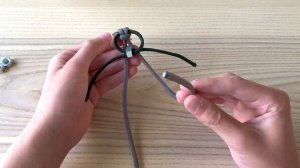 Как сделать НЕОБЫЧНЫЙ ТЕМЛЯК из ПАРАКОРДА (с ГАЙКАМИ)