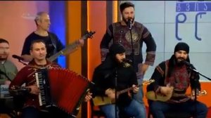Грузины. Малика на чеченском и на грузинском поют.