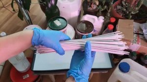 Урок плетения из бумажной лозы № 8. Окрашивание трубочек эмалью с колером