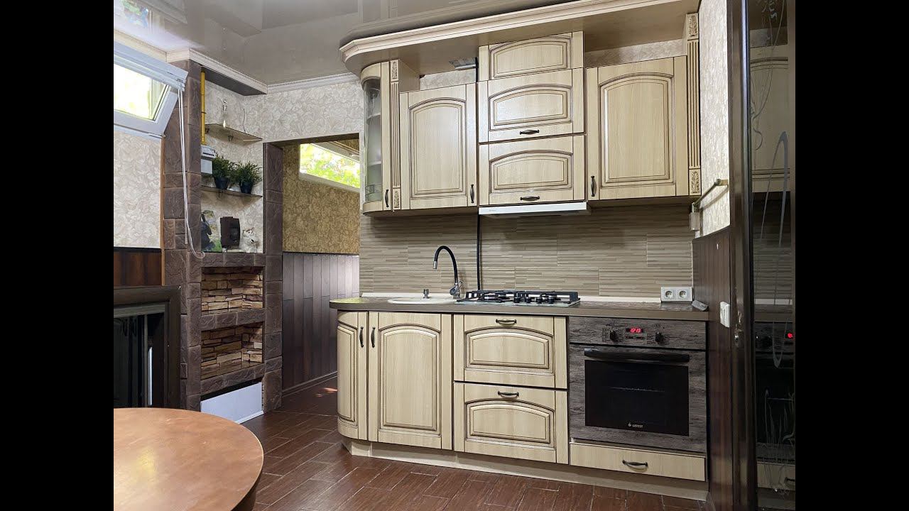 Сдаётся посуточно Дом под ключ в самом центре Геленджика 2 мин до моря