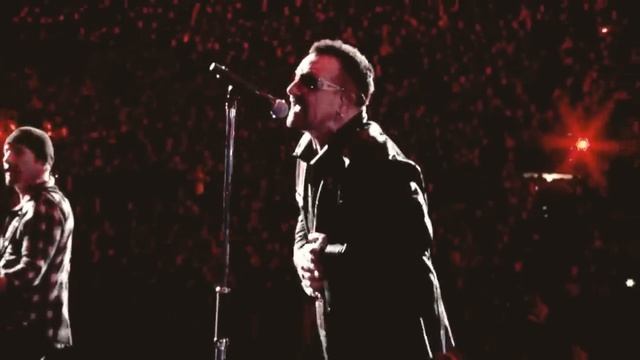 U2 - Where The Streets Have No Name (Rose Bowl 360 Tour) смотреть онлайн