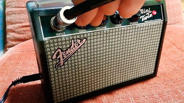 fender amp mini twin смотреть онлайн