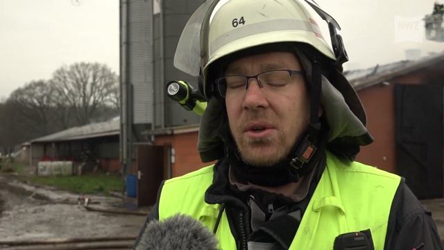 Millionenschaden nach Großbrand in Putenstall in Ganderkesee смотреть онлайн