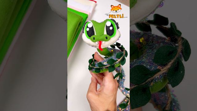 Змейка из фетра - символ 2025 года 🐍🎄 #feltli #годзмеи #змеяизфетра #фетр #изфетра #игрушкиизфетра смотреть онлайн