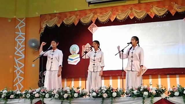 Sajak Bahasa Cina - SMK Sultan Ahmad Shah смотреть онлайн