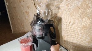Гранатовый сок на шнековой соковыжималке