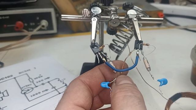 Очень Простой металлоискатель "Бабочка". смотреть онлайн