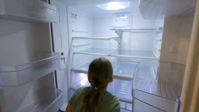 Недвижимость США. Небольшой дом в Остине, но 3 комнаты, кабинет и хороший двор. смотреть онлайн