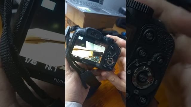 Câmera Fujifilm Finepix S2950 смотреть онлайн