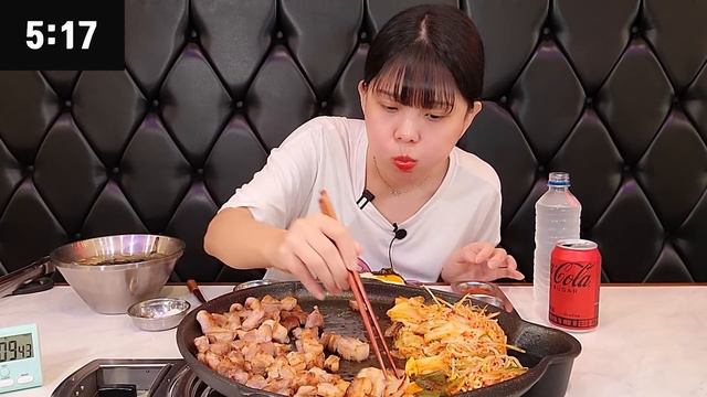 낚인거 같아요🤬쉽다해서 도전했는데 제한시간 15분ㅋ 성공하면 상금 100만원! 도전먹방 (역대급 긴장감) смотреть онлайн