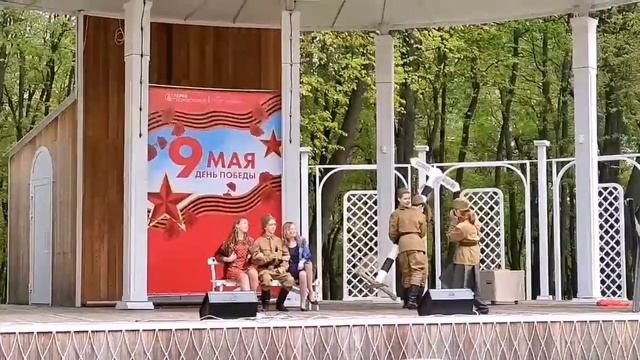 Театральная студия "Театралы"
Выступление на "День Победы" смотреть онлайн
