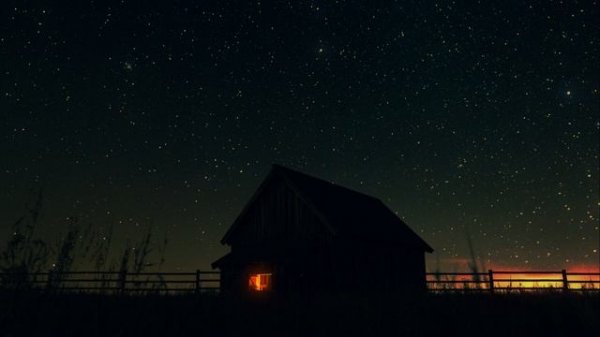 The Whisperer in Darkness (Lovecraftian Dark Ambient)