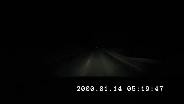 Запись регистратора автомобиля DFM 580. Ночная съемка 2. смотреть онлайн