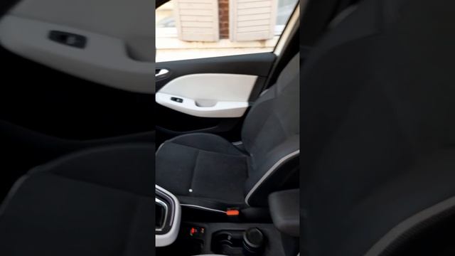 Renault Clio V 1.5 BLUE DCI 115 INTENS смотреть онлайн