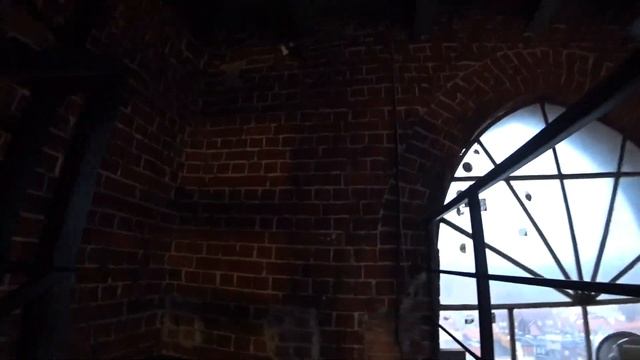 Прогулка по Вроцлаву с друзьями с Варшавы смотреть онлайн