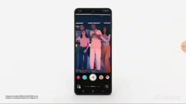 реклама Samsung Galaxy Z Flip 4
