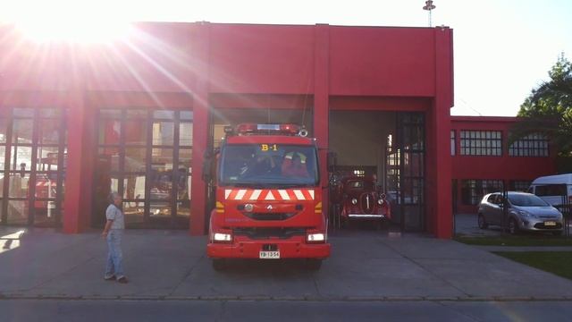 Bomberos Rengo - Unidad B-1 Renault Midlum 210 año 2004 смотреть онлайн