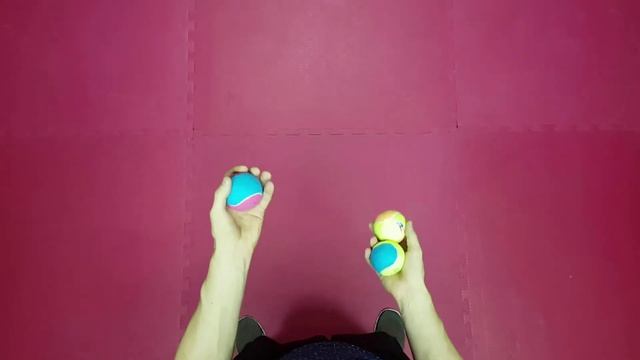 Как научиться жонглировать 3 мячами|Каскад|by Infinite Tutorials смотреть онлайн