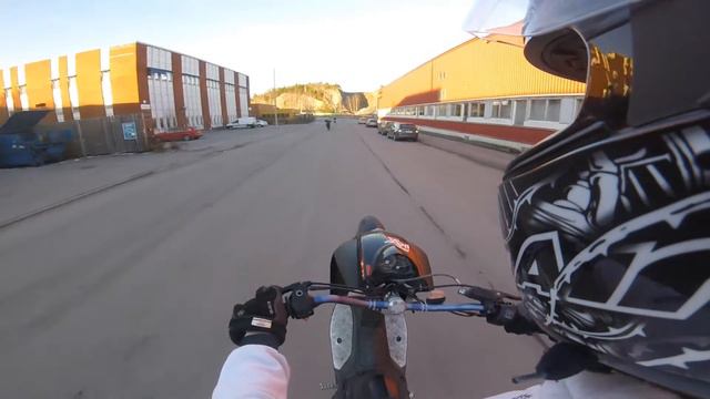 Stunt Days - Farsta Industri - Peugeot Ludix Snake - GoPro Hero4 Session [HD]