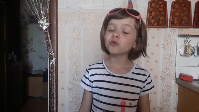 Ходит наша бабушка... смотреть онлайн