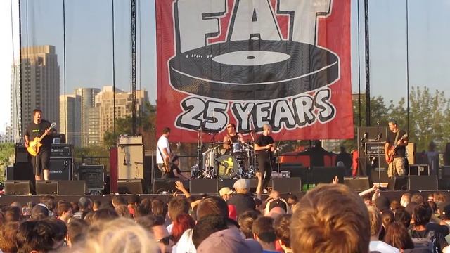 Lagwagon: Brown Eyed Girl, , live @ Echo Beach, Toronto. August 6, 2015 смотреть онлайн