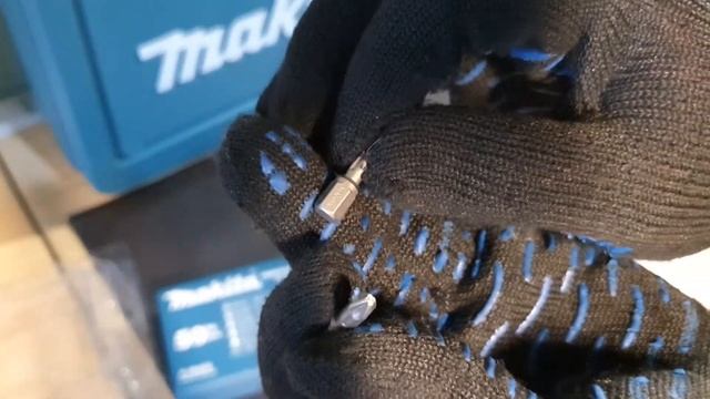 Makita P-80450 лучший набор бит за свои деньги смотреть онлайн