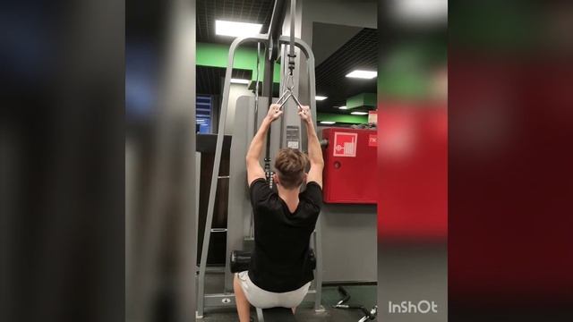 тренировка спины ,задний дельт, бицепс, подростка 16лет, стаж тренинга-полгода. #тренировка смотреть онлайн