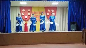 Танец как по горкам по горам.Светлановский СДК.