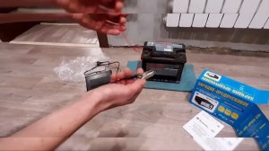 Зарядное устройство для автомобильного аккумулятора. Как поставить на зарядку. Вымпел 32. Обзор.