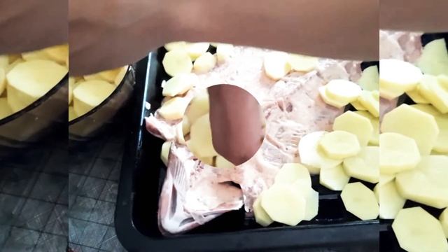 Рыба с картошкой в духовке.Вкусняшка!??? смотреть онлайн