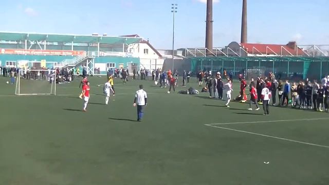 20 РКЛФ 2 тур 17.04.2016 Зубр-Роща 3:0 (2 тайм 3:0) смотреть онлайн