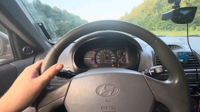 Хендай акцент снова подводит еду по трассе машина стала ехать рывками,ошибок нет!!! смотреть онлайн